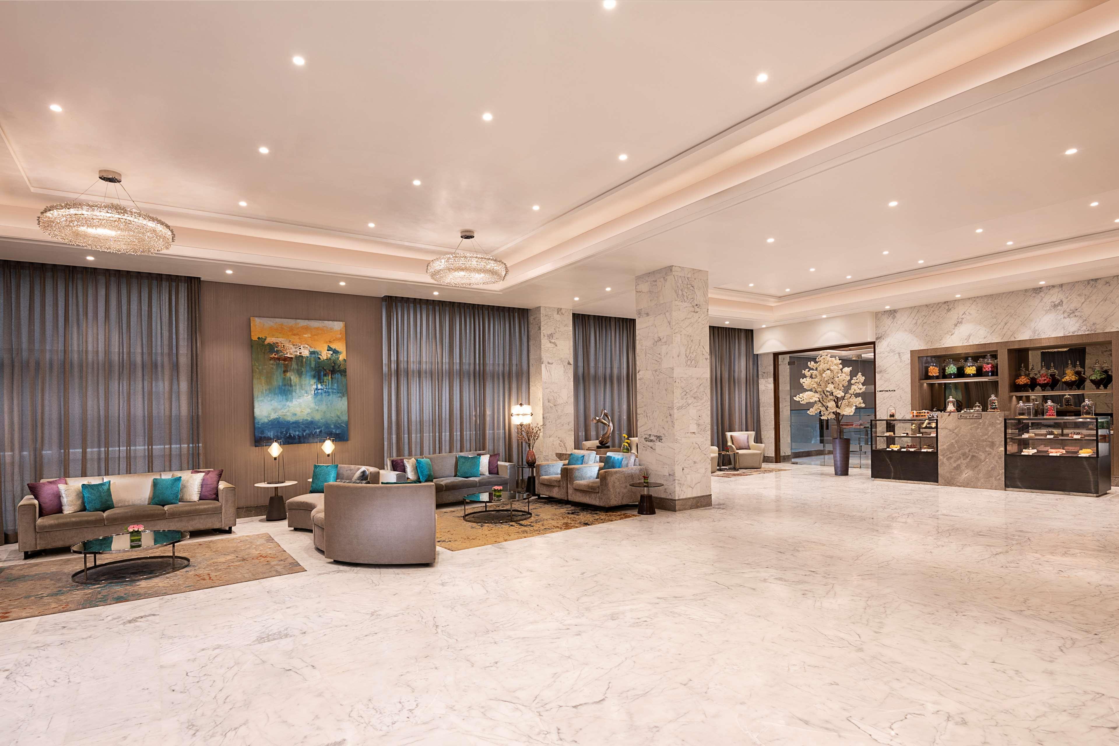 Radisson Mumbai Andheri Midc Dış mekan fotoğraf Lobby