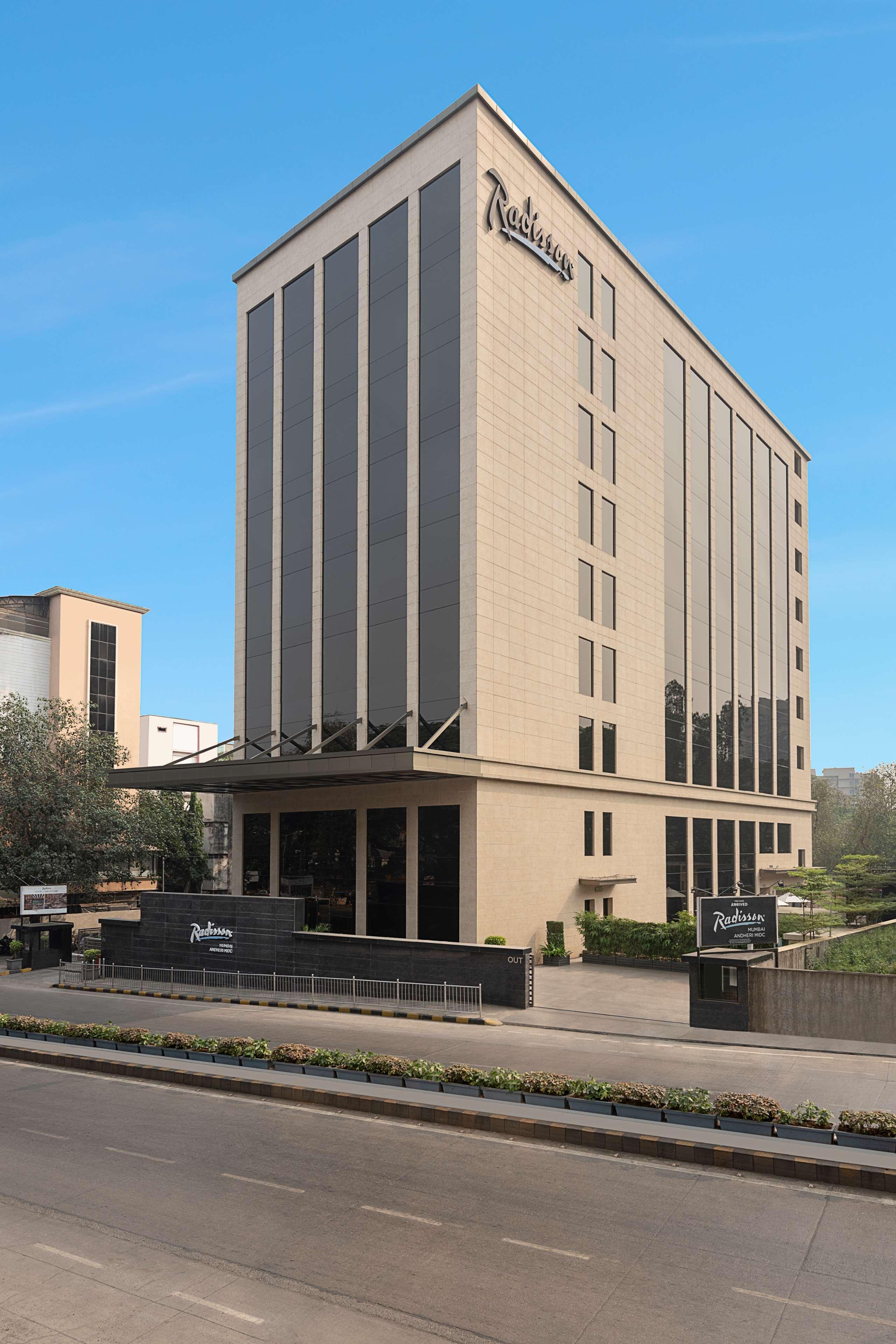Radisson Mumbai Andheri Midc Dış mekan fotoğraf The Oberoi, Mumbai