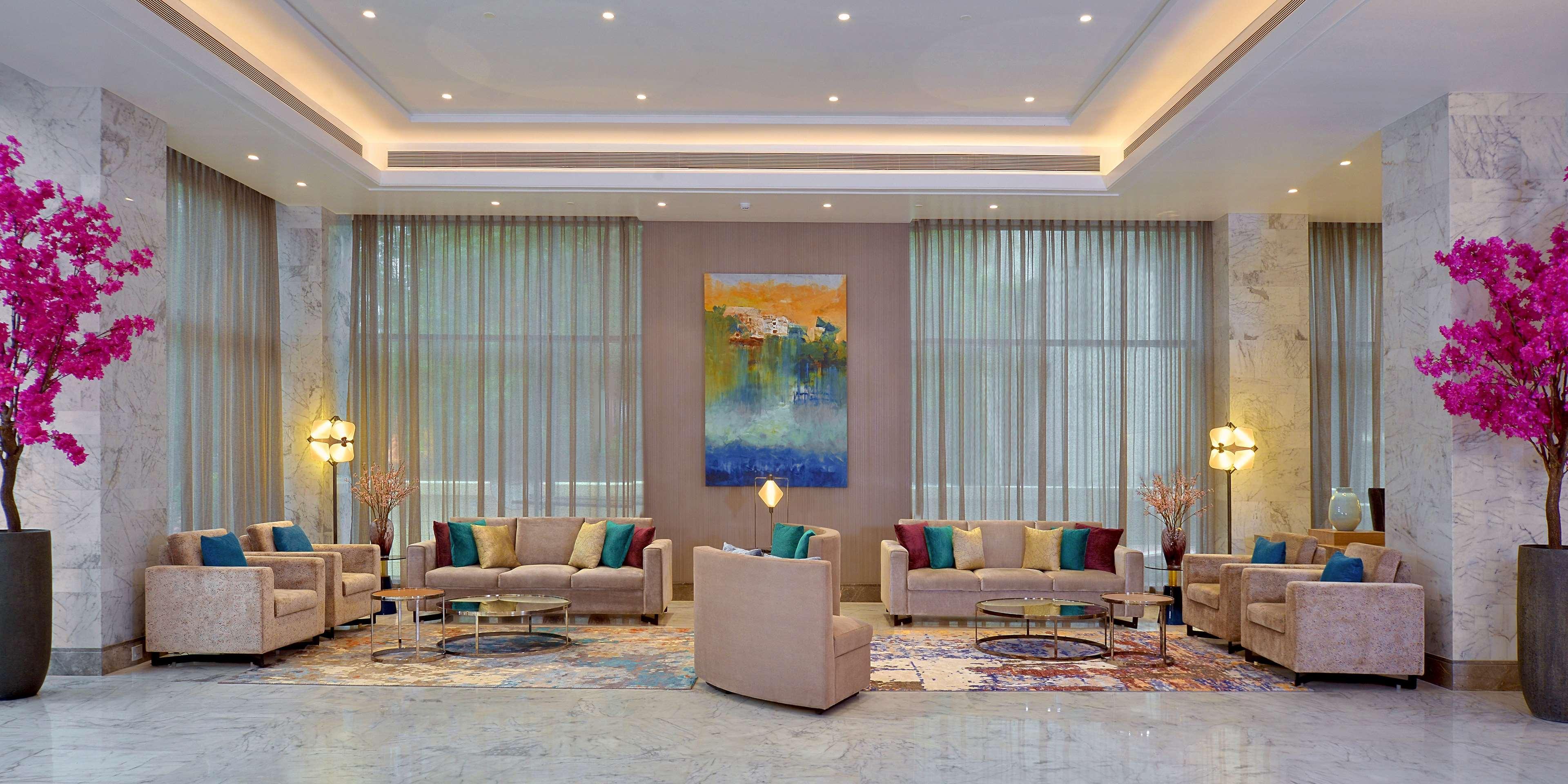 Radisson Mumbai Andheri Midc Dış mekan fotoğraf Lobby